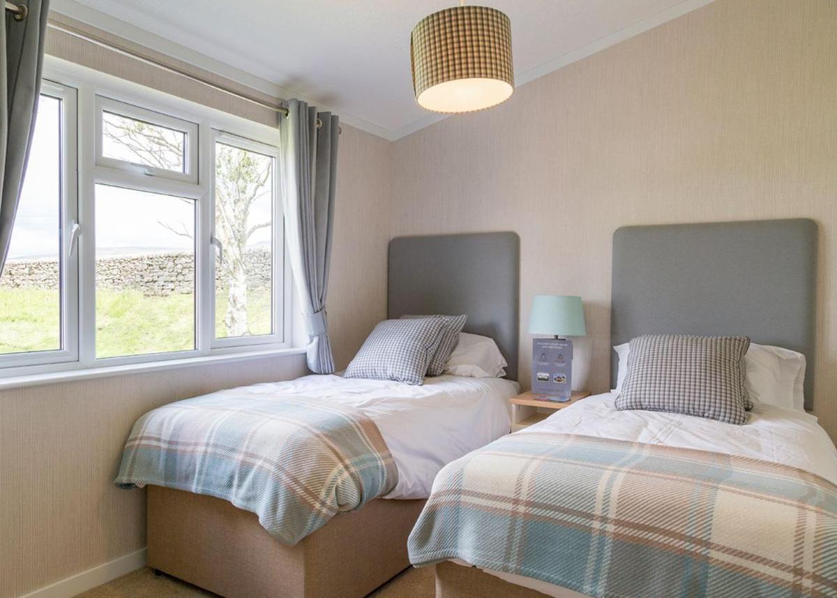 Great Harlow Views Newby  Extérieur photo
