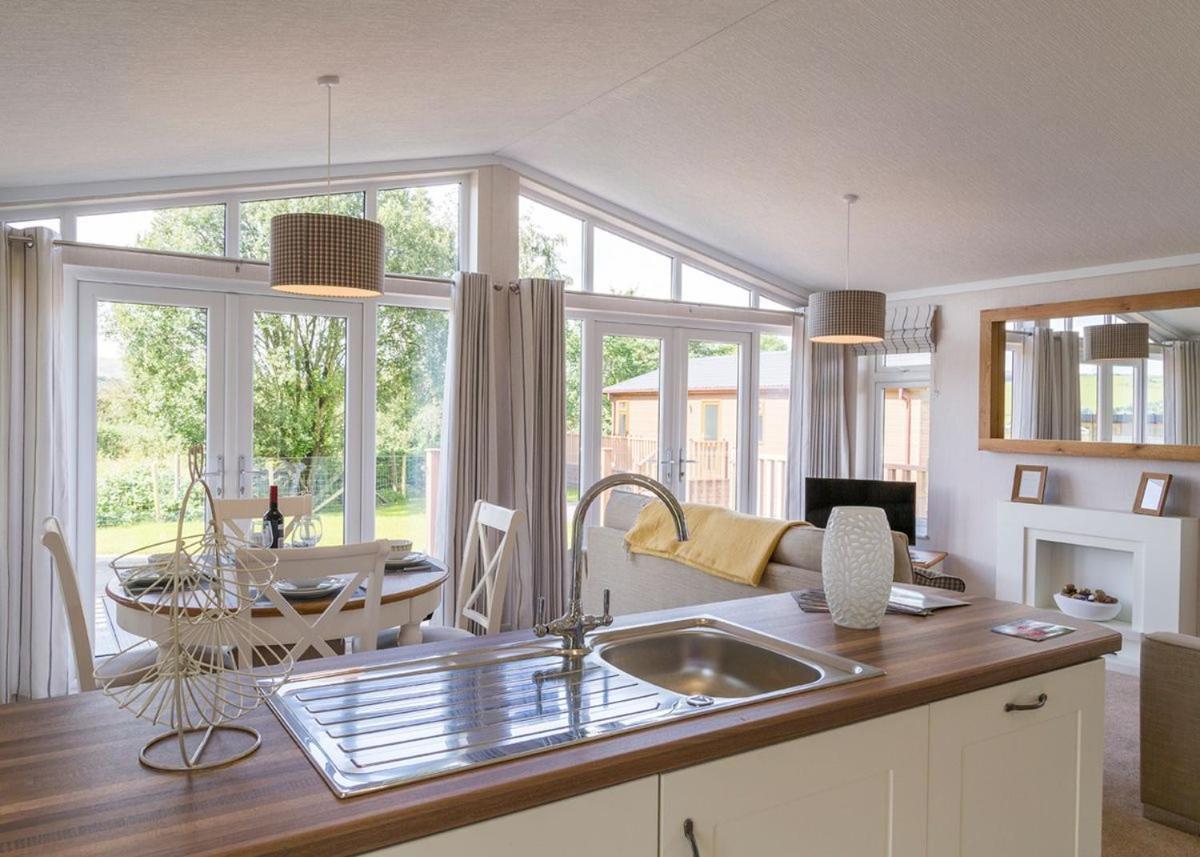 Great Harlow Views Newby  Extérieur photo