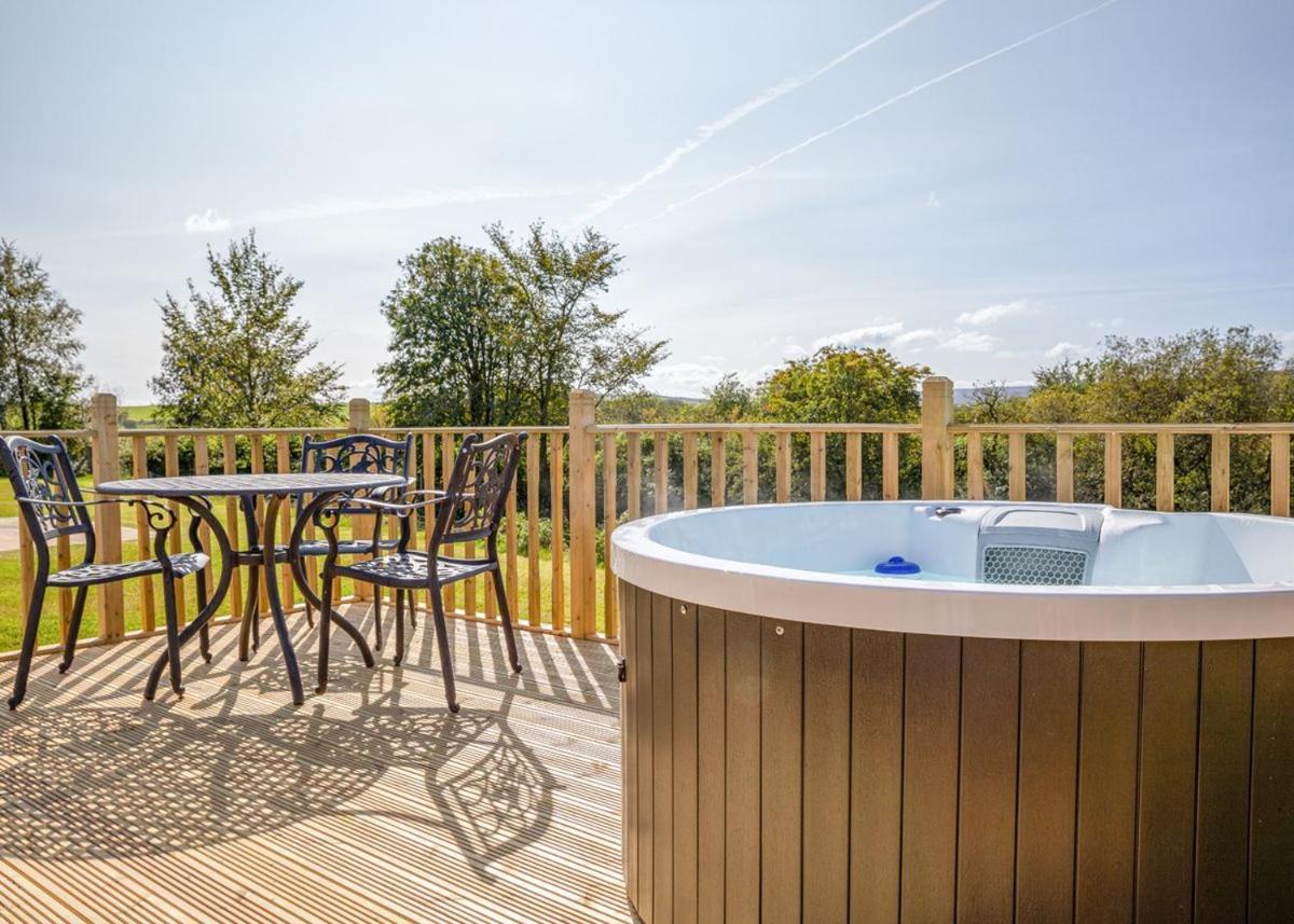 Great Harlow Views Newby  Extérieur photo